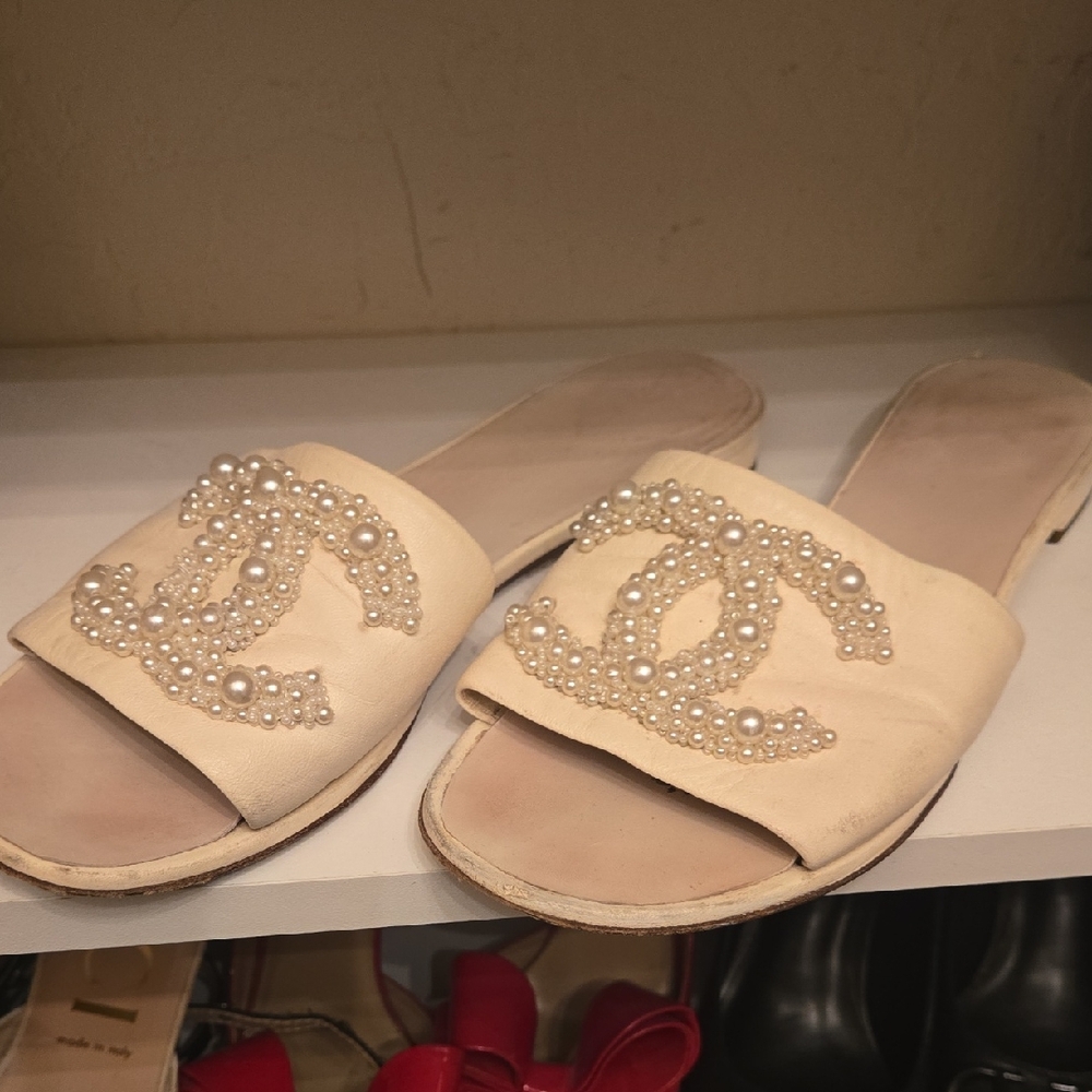 Chanel Cream Pearl Embellished Sandals